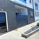 Moderno Apartamento Frente Al Mar